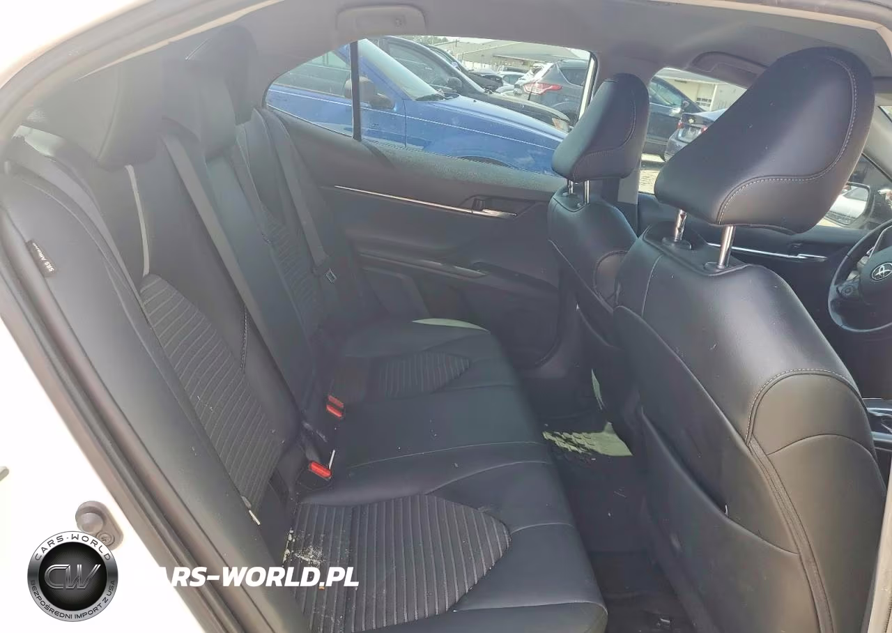 2020 Toyota Camry Se Nightshade VIN:4T1G11AK8LU400320 - 10