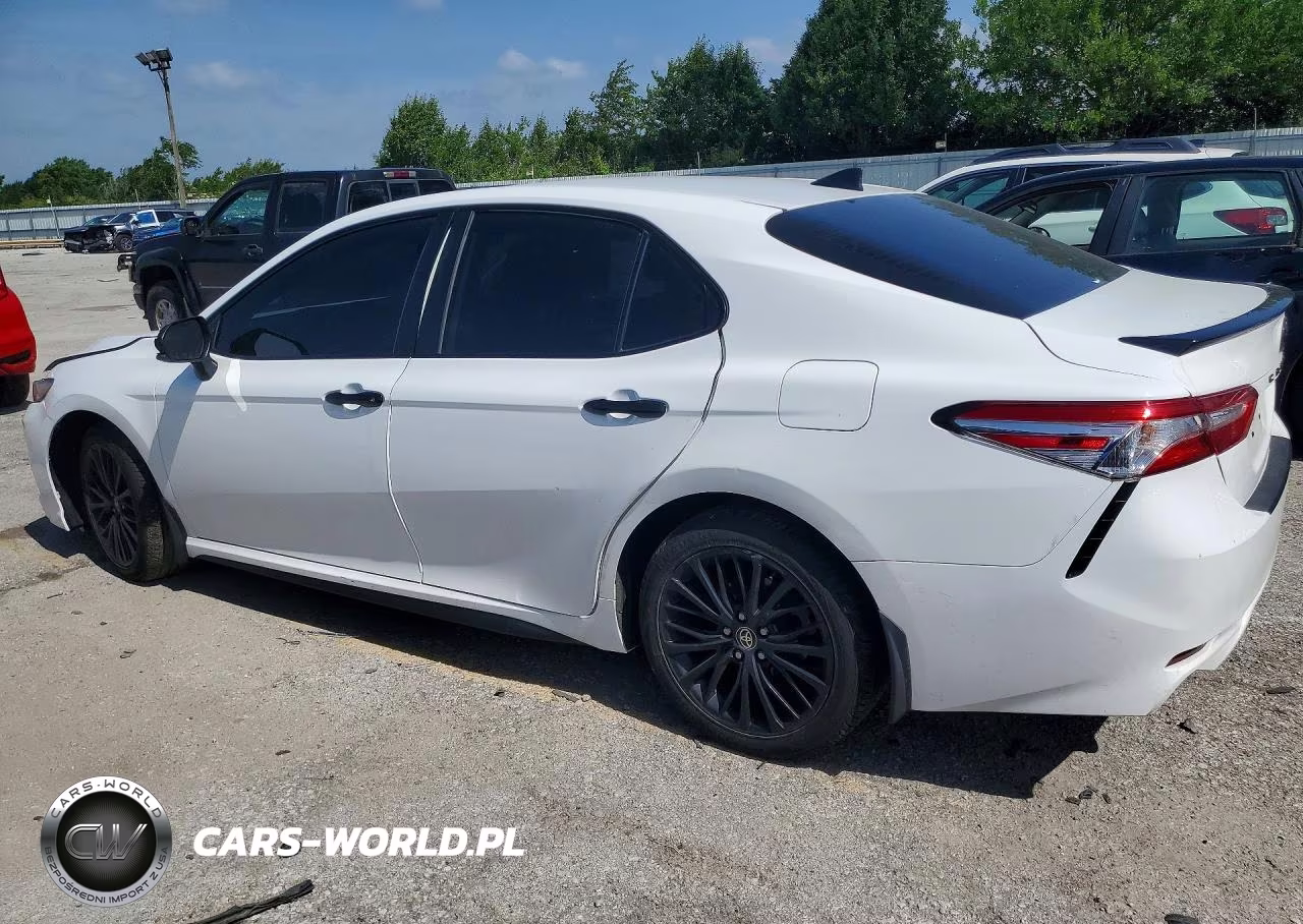 2020 Toyota Camry Se Nightshade VIN:4T1G11AK8LU400320 - 2