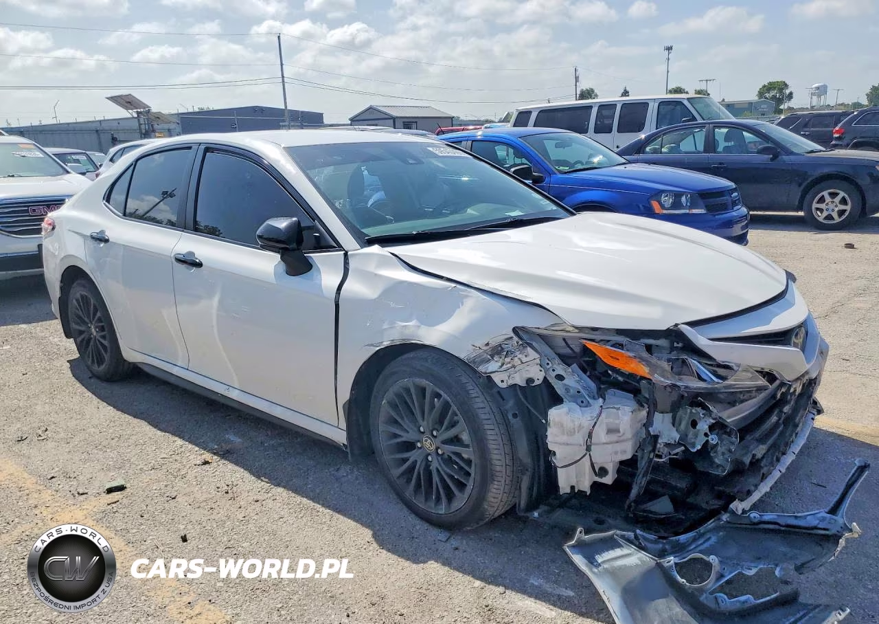 2020 Toyota Camry Se Nightshade VIN:4T1G11AK8LU400320 - 4