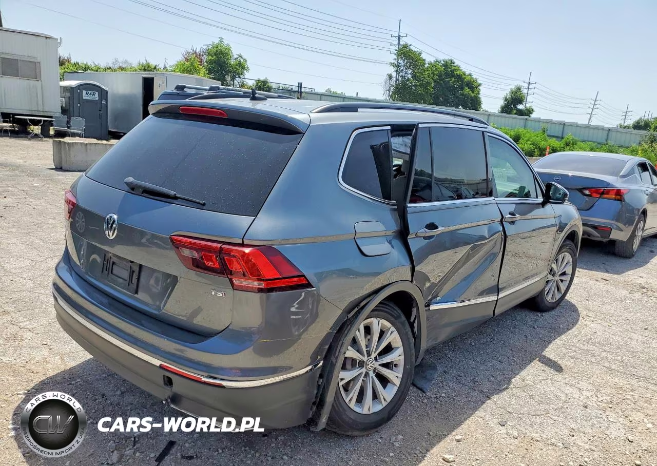 2018 Volkswagen Tiguan Se VIN:3VV3B7AX7JM000878 - 3
