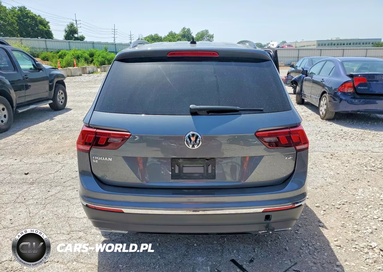 2018 Volkswagen Tiguan Se VIN:3VV3B7AX7JM000878 - 6