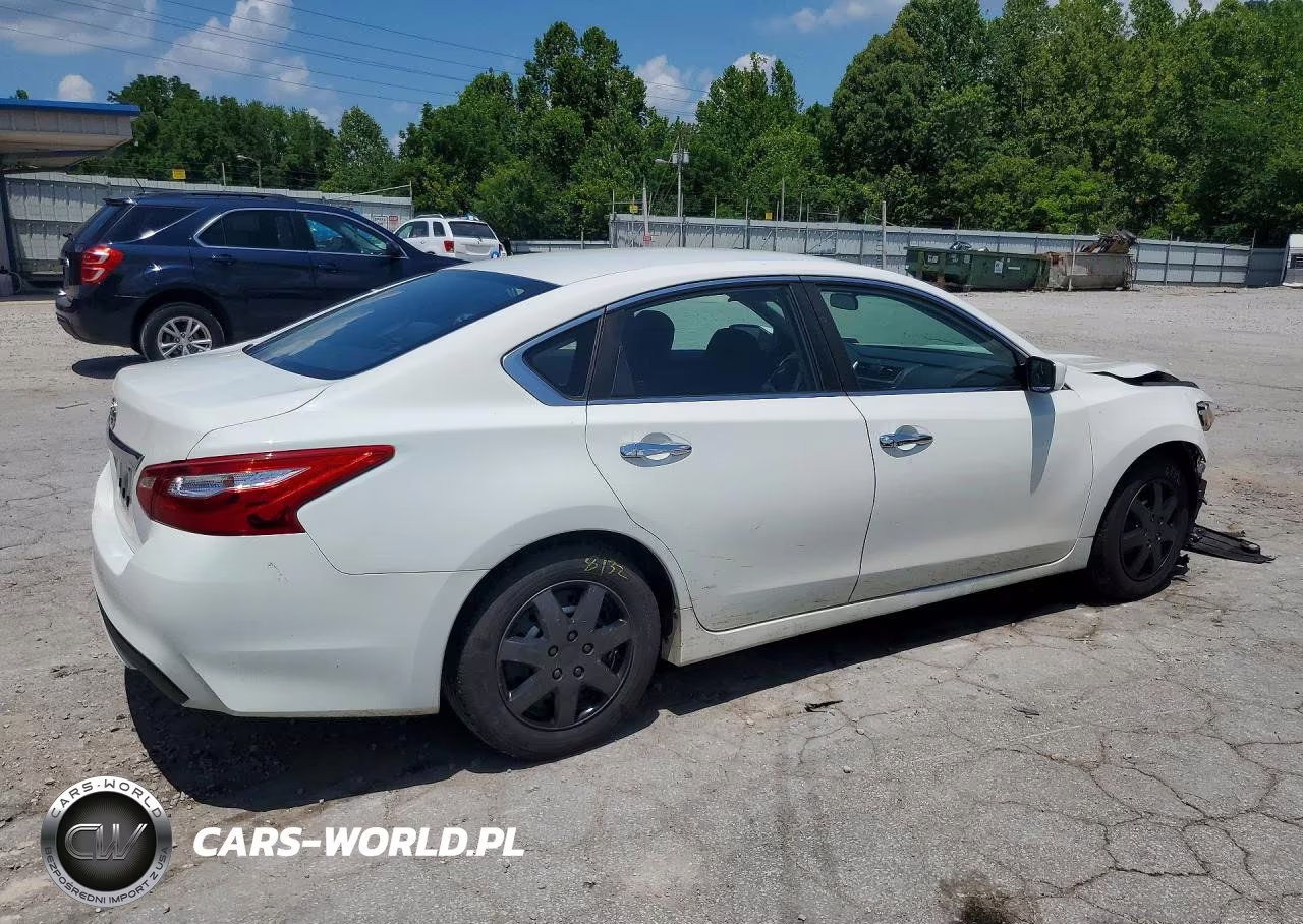 2016 Nissan Altima 2.5 S VIN:1N4AL3AP4GN372131 - 3