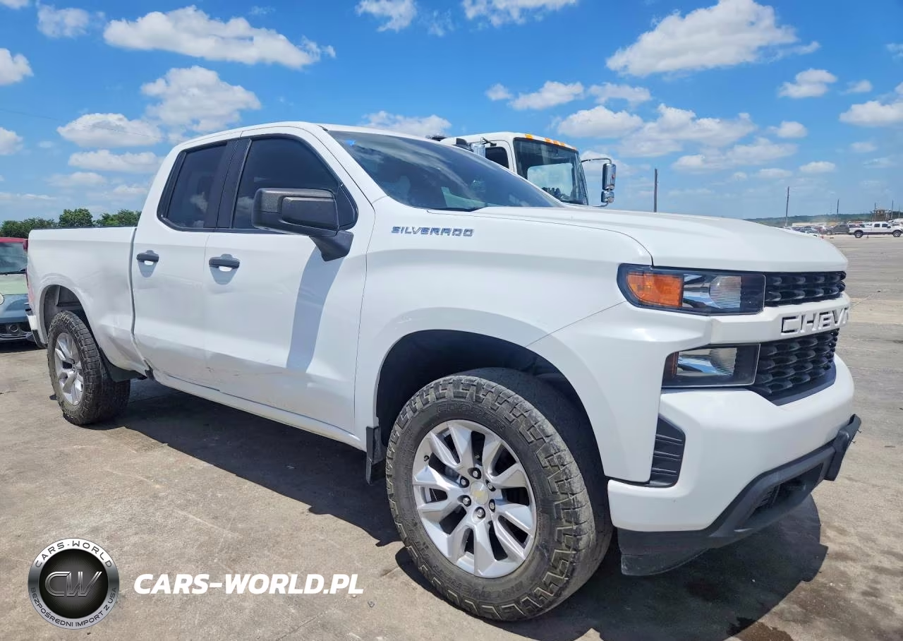 2021 Chevrolet Silverado 1500 Custom VIN:1GCRWBEK9MZ367377 - 4