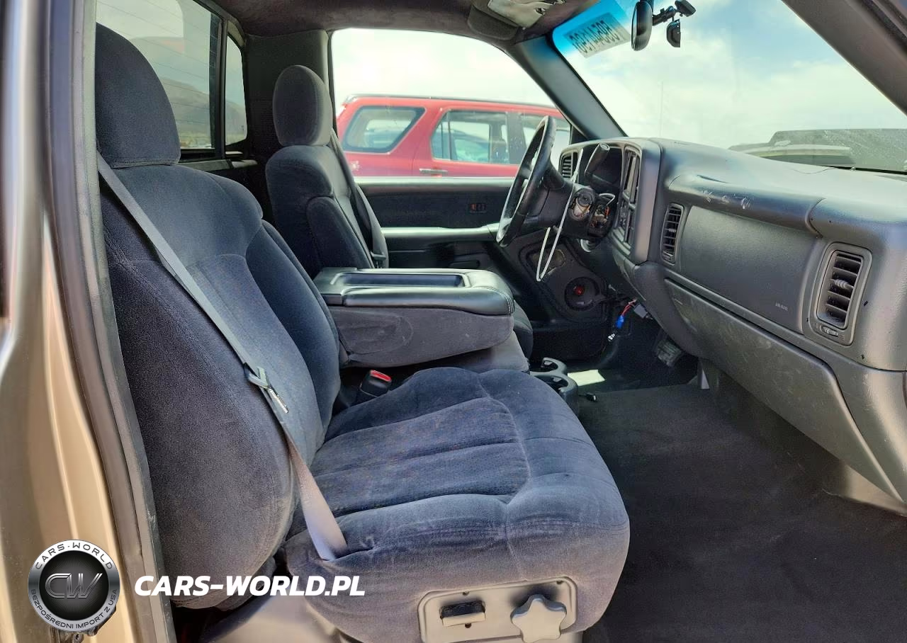 2001 Chevrolet Silverado C1500 VIN:1GCEC14T31Z101568 - 10