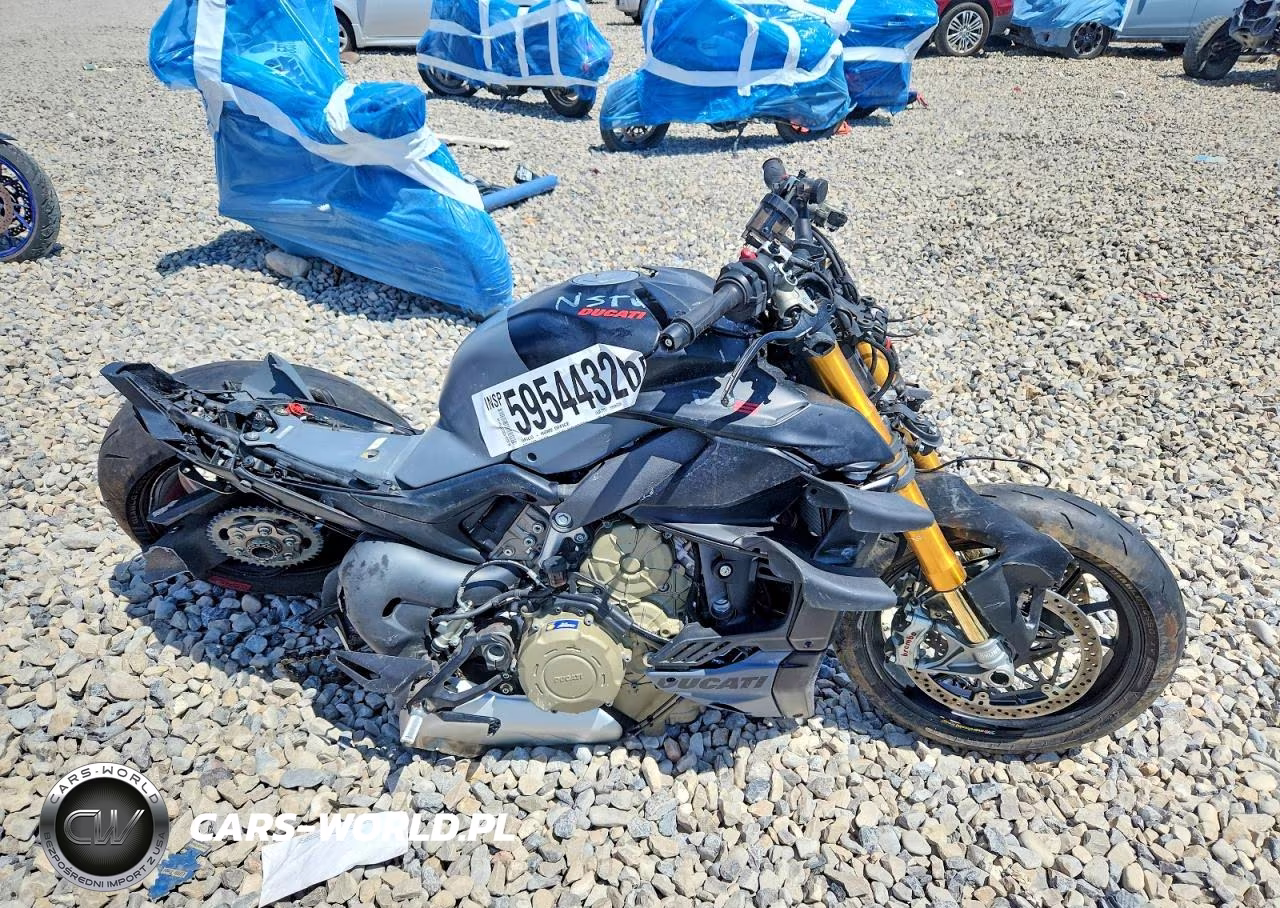 2024 Ducati Streetfighter V4