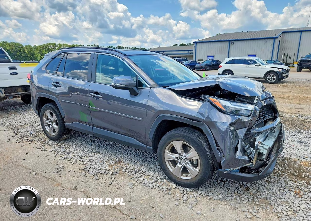 2022 Toyota Rav4 Xle VIN:2T3W1RFV8NW213702 - 4