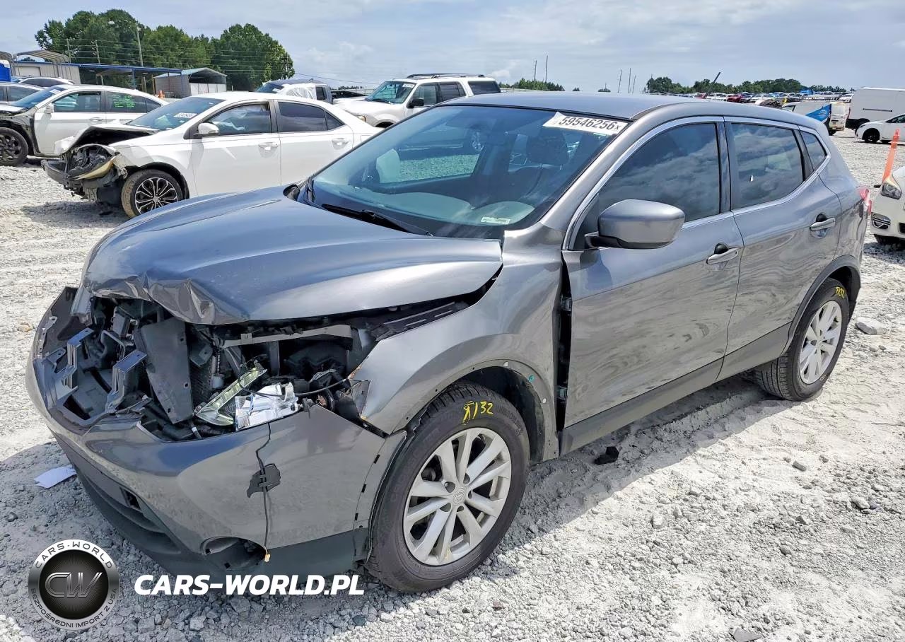 2018 Nissan Rogue Sport S – zdjęcie 1 z 14