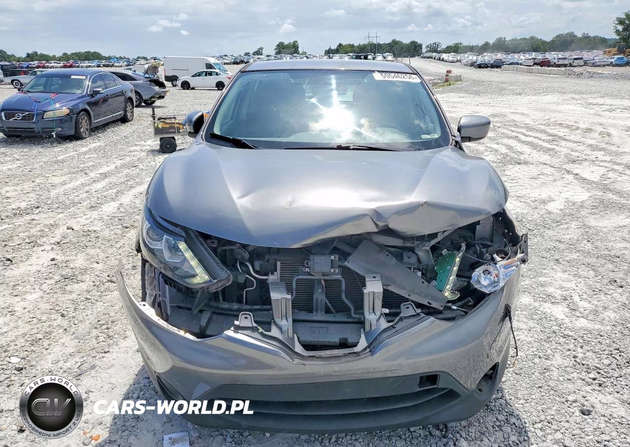 2018 Nissan Rogue Sport S VIN:JN1BJ1CP3JW151615 - 5