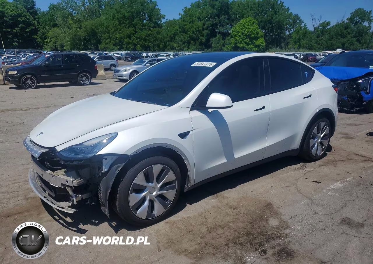 2021 Tesla Model Y – zdjęcie 1 z 14