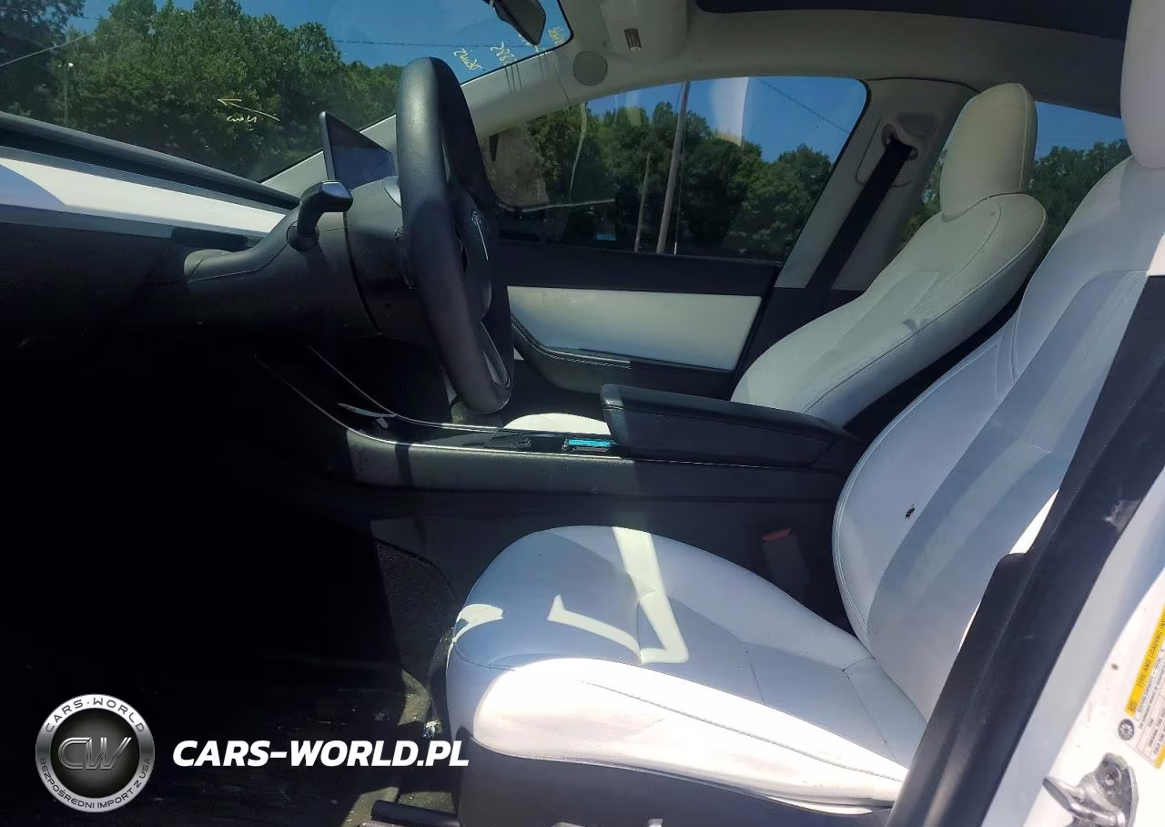 2021 Tesla Model Y VIN:5YJYGDEE7MF076039 - 7
