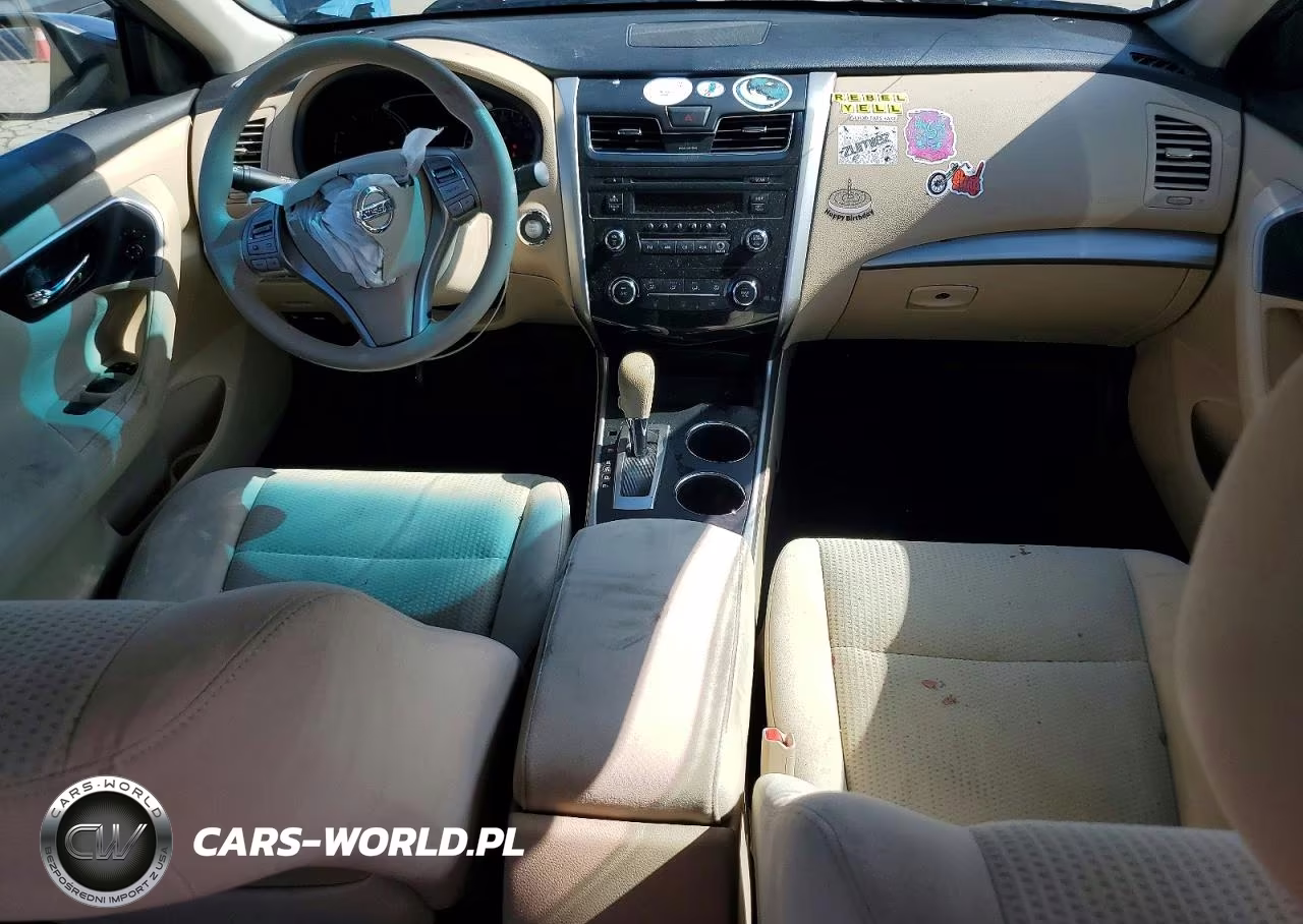 2015 Nissan Altima 2.5 S VIN:1N4AL3AP3FN370465 - 8