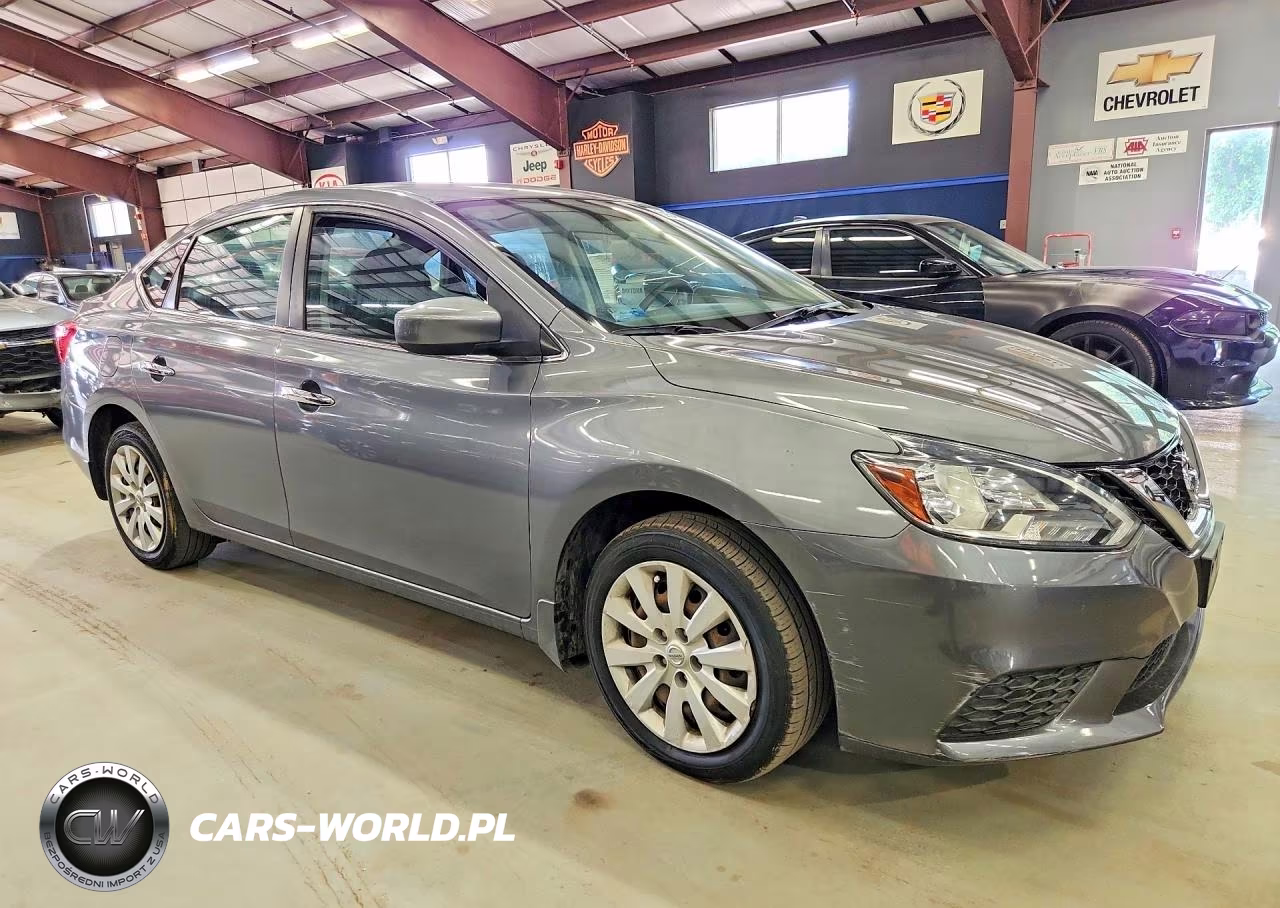 2017 Nissan Sentra S VIN:3N1AB7AP3HY267141 - 4