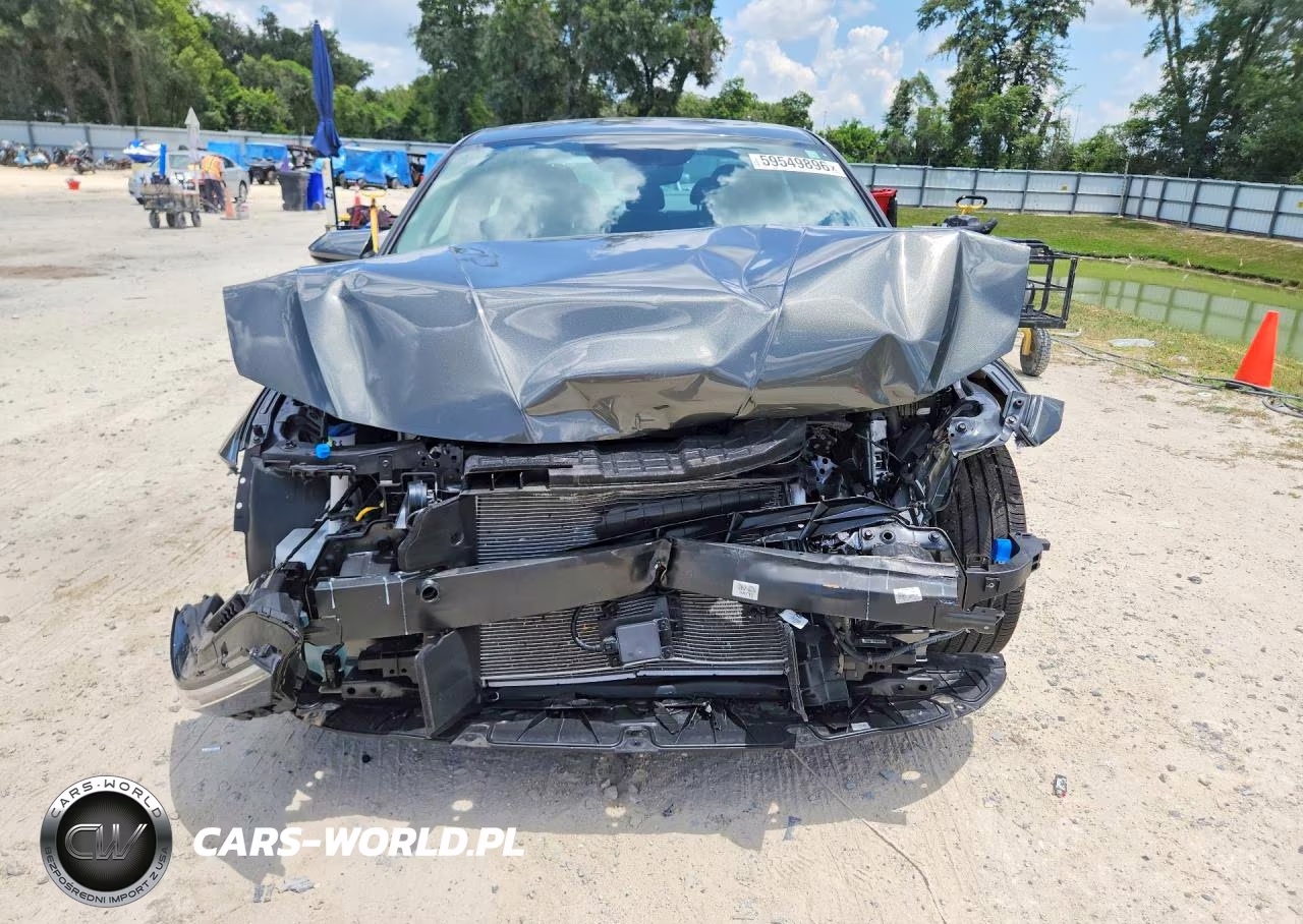 2025 Hyundai Elantra Sel VIN:KMHLS4DG7SU943919 - 5