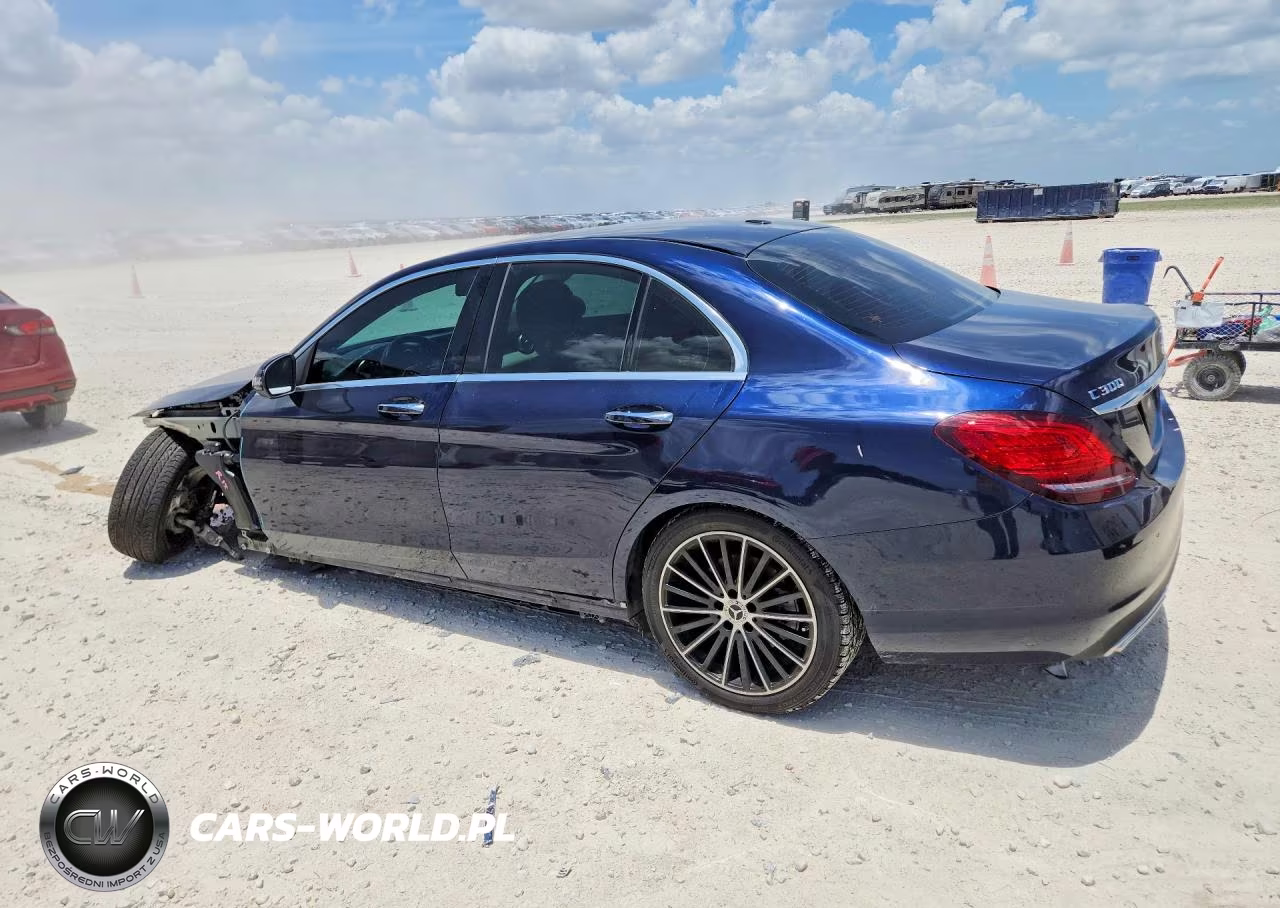2021 Mercedes-Benz C 300 VIN:W1KWF8DB9MR648480 - 2