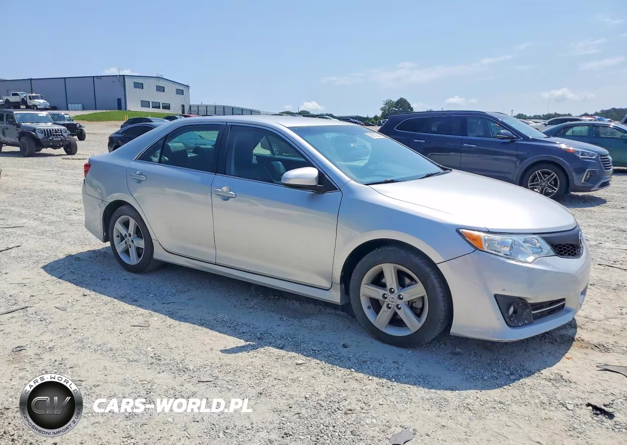 2012 Toyota Camry Se VIN:4T1BF1FK0CU141956 - 4