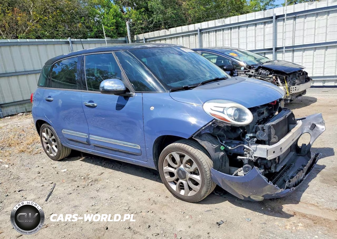 2018 Fiat 500L Lounge VIN:ZFBCFACH0JZ041196 - 4