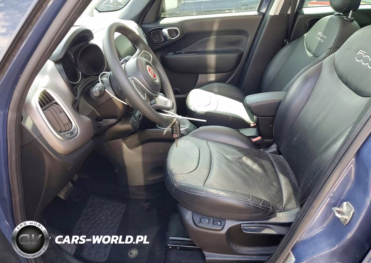 2018 Fiat 500L Lounge VIN:ZFBCFACH0JZ041196 - 7