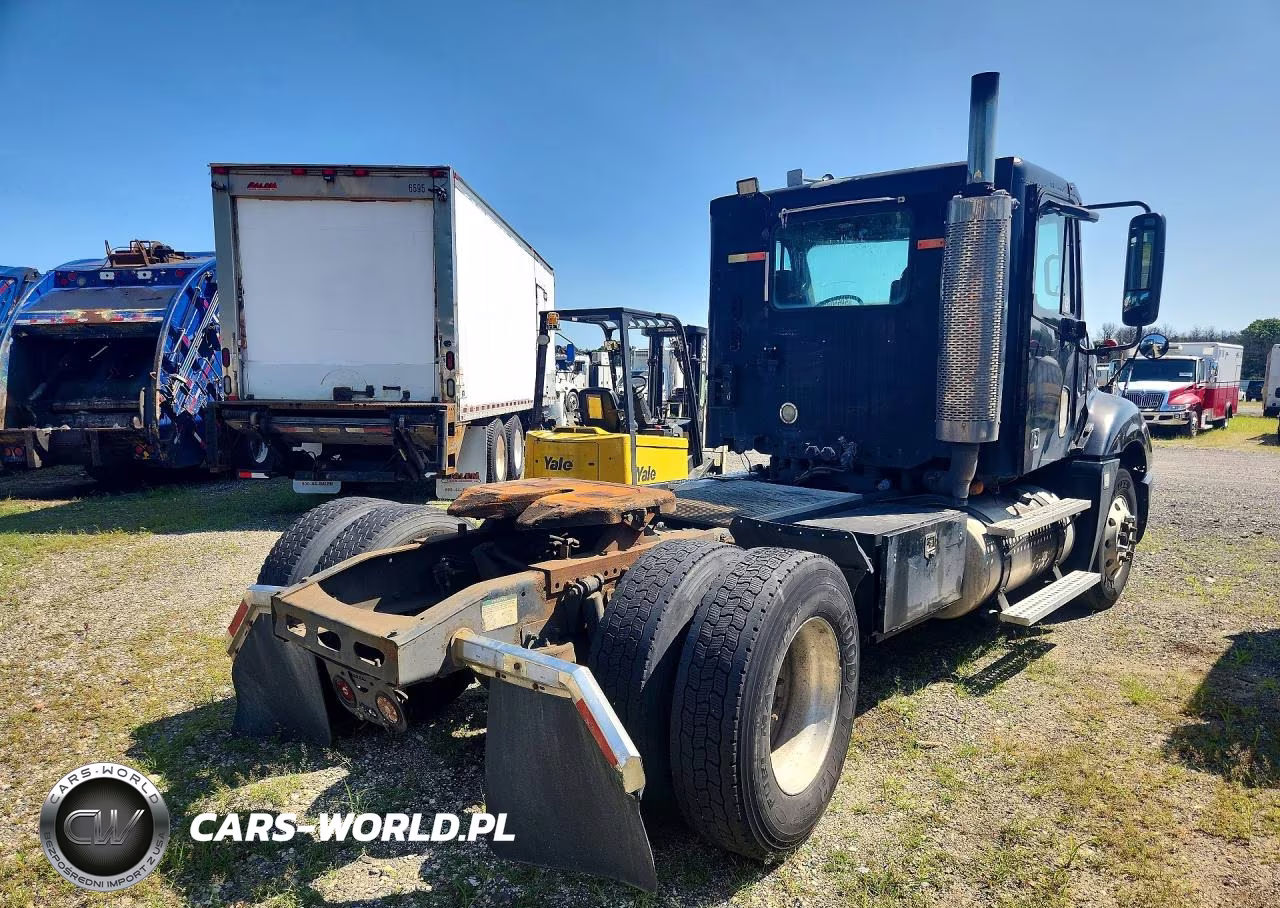 2006 Freightliner Columbia 120 Semi Truck VIN:1FUBA5CG56DV74244 - 3