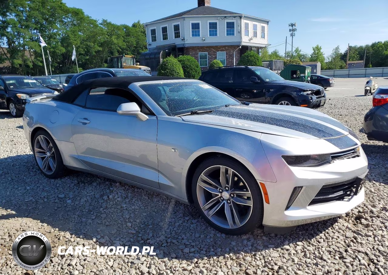 2018 Chevrolet Camaro Lt VIN:1G1FB3DS1J0155796 - 4