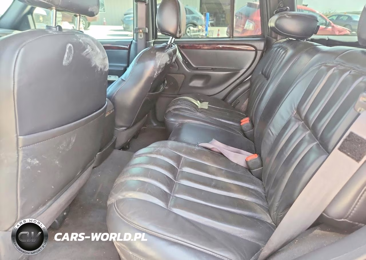 2000 Jeep Grandrokee VIN:1J4GW58N2YC142526 - 11