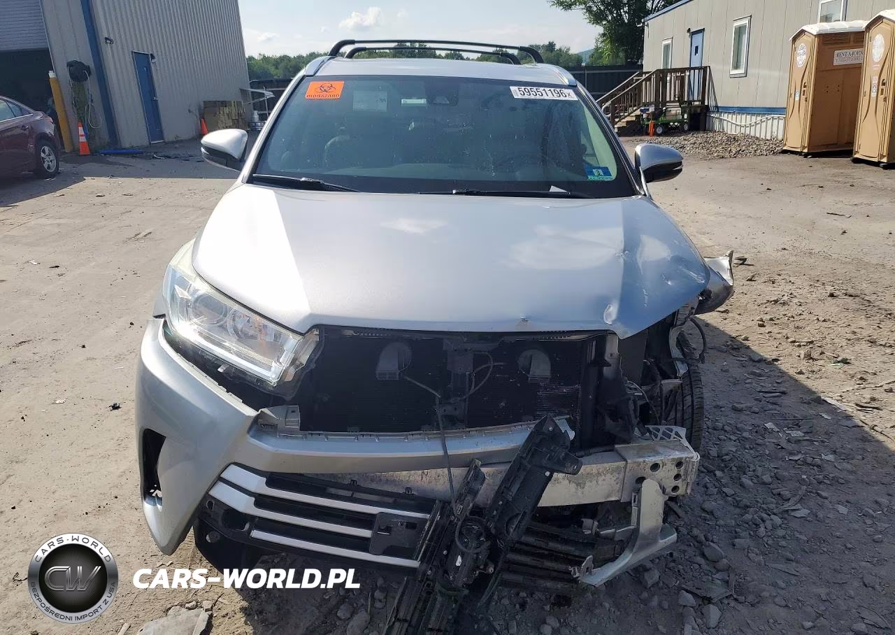 2017 Toyota Highlander Xle VIN:5TDJZRFH7HS457862 - 5