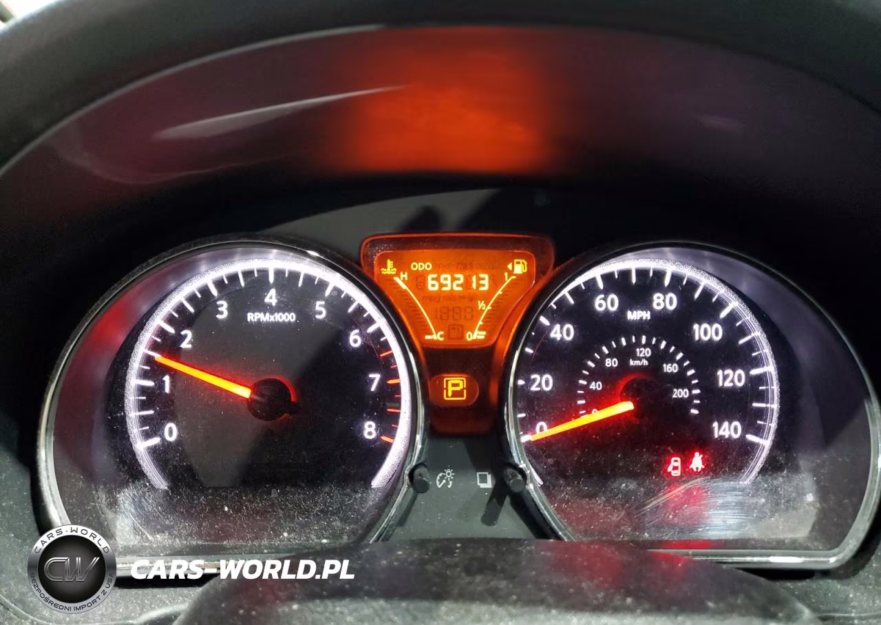 2014 Nissan Versa Note S VIN:3N1CE2CP9EL429864 - 9