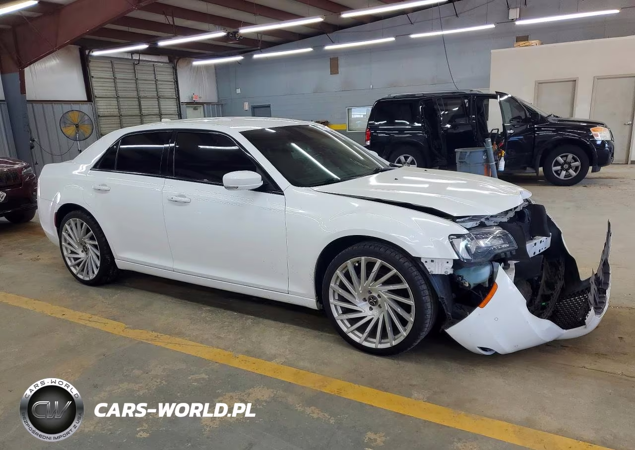 2021 Chrysler 300 S VIN:2C3CCABG8MH595805 - 4