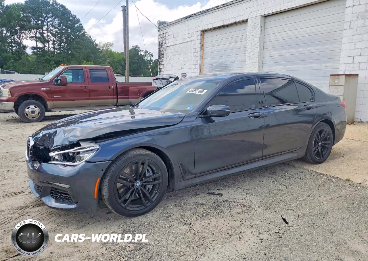 2016 BMW 750 Xi