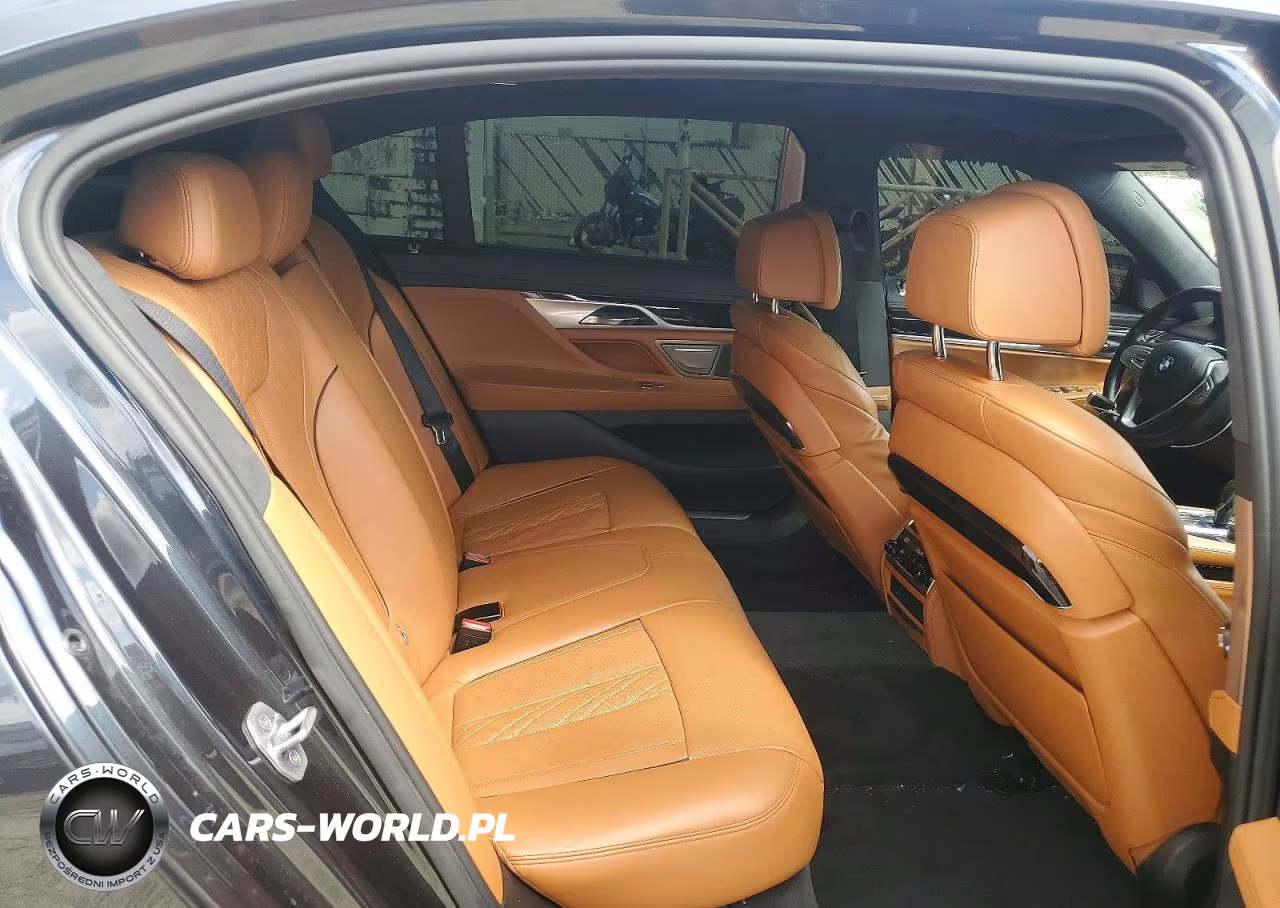 2016 BMW 750 Xi VIN:WBA7F2C53GG420186 - 10