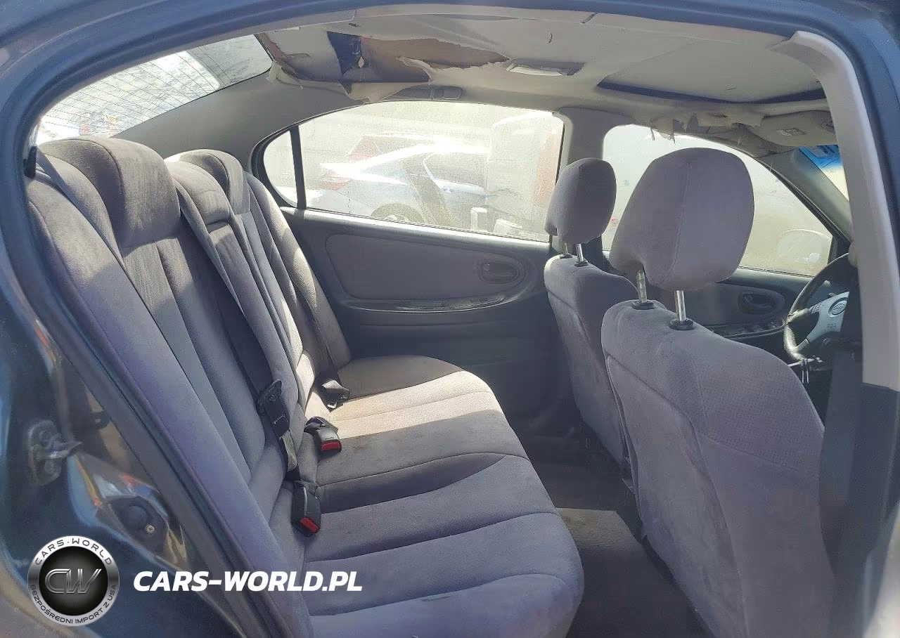 2000 Nissan Maxima Gxe VIN:JN1CA31D3YT740569 - 10