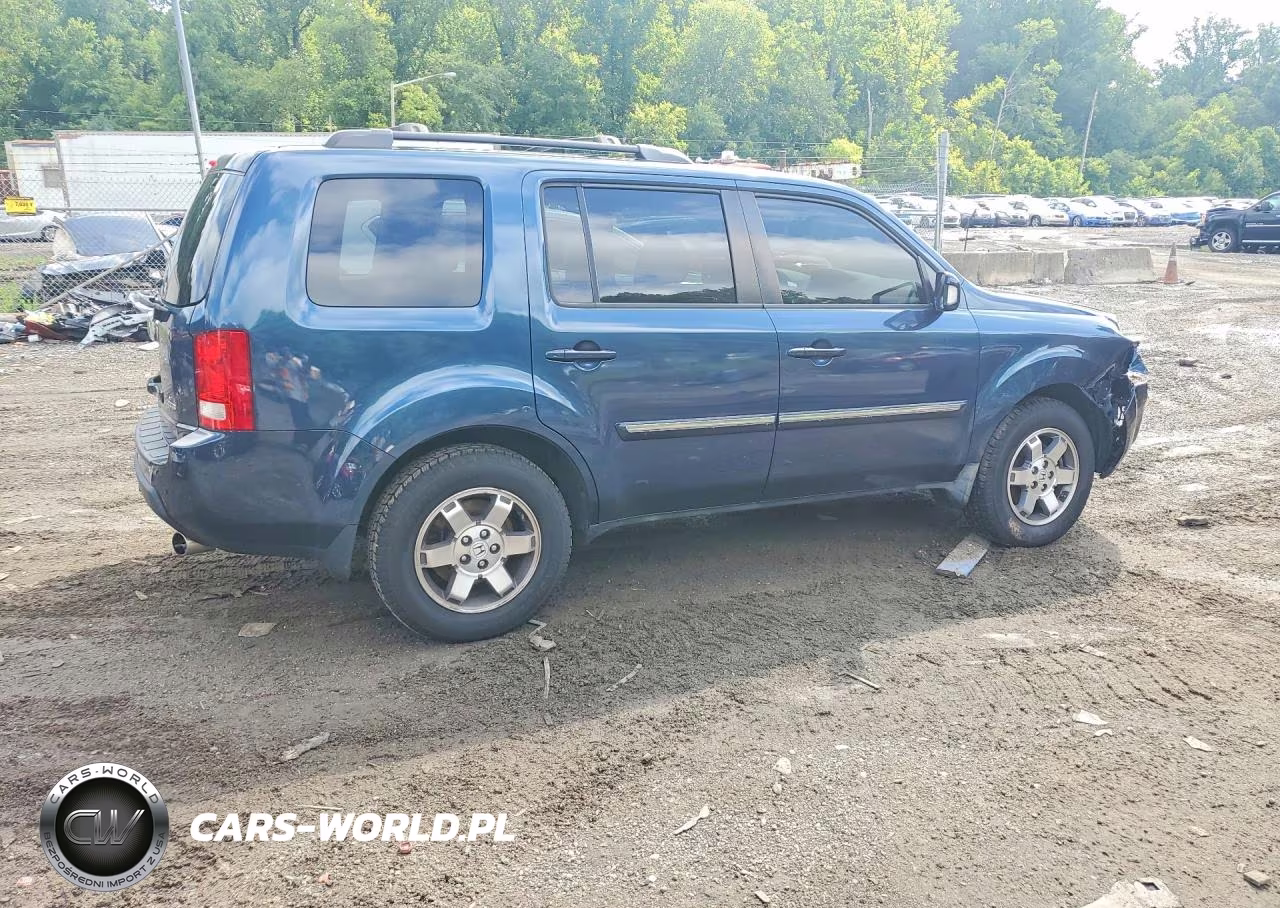 2009 Honda Pilot Touring VIN:5FNYF48909B040220 - 3