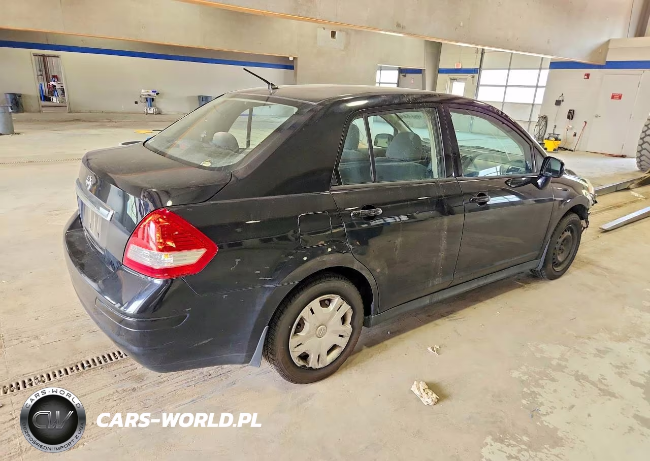 2011 Nissan Versa 1.8 S VIN:3N1BC1AP6BL408237 - 3