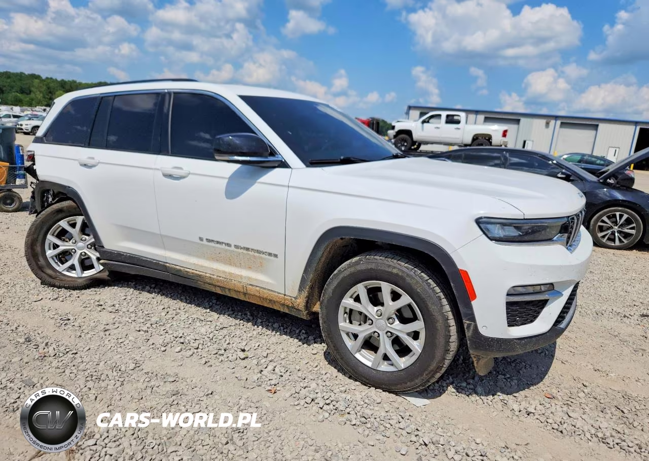 2023 Jeep Grand Cherokee Limited VIN:1C4RJHBG0PC530264 - 4