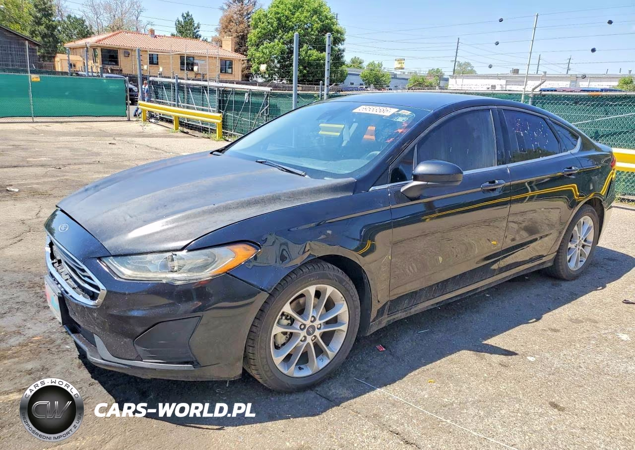 2020 Ford Fusion Se – zdjęcie 1 z 12