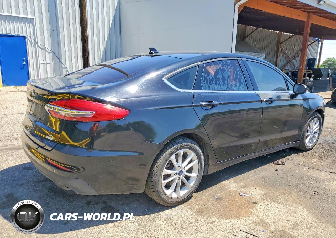 2020 Ford Fusion Se VIN:3FA6P0HD8LR147822 - 3