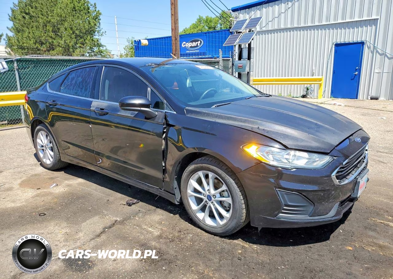 2020 Ford Fusion Se VIN:3FA6P0HD8LR147822 - 4