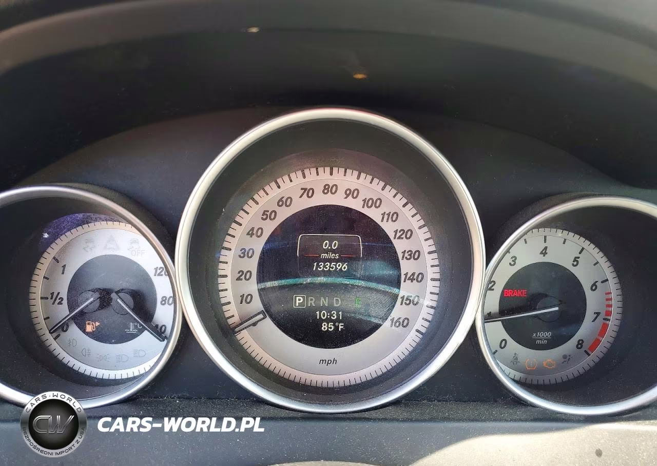 2014 Mercedes-Benz C 300 4Matic VIN:WDDGF8AB2EA949861 - 9