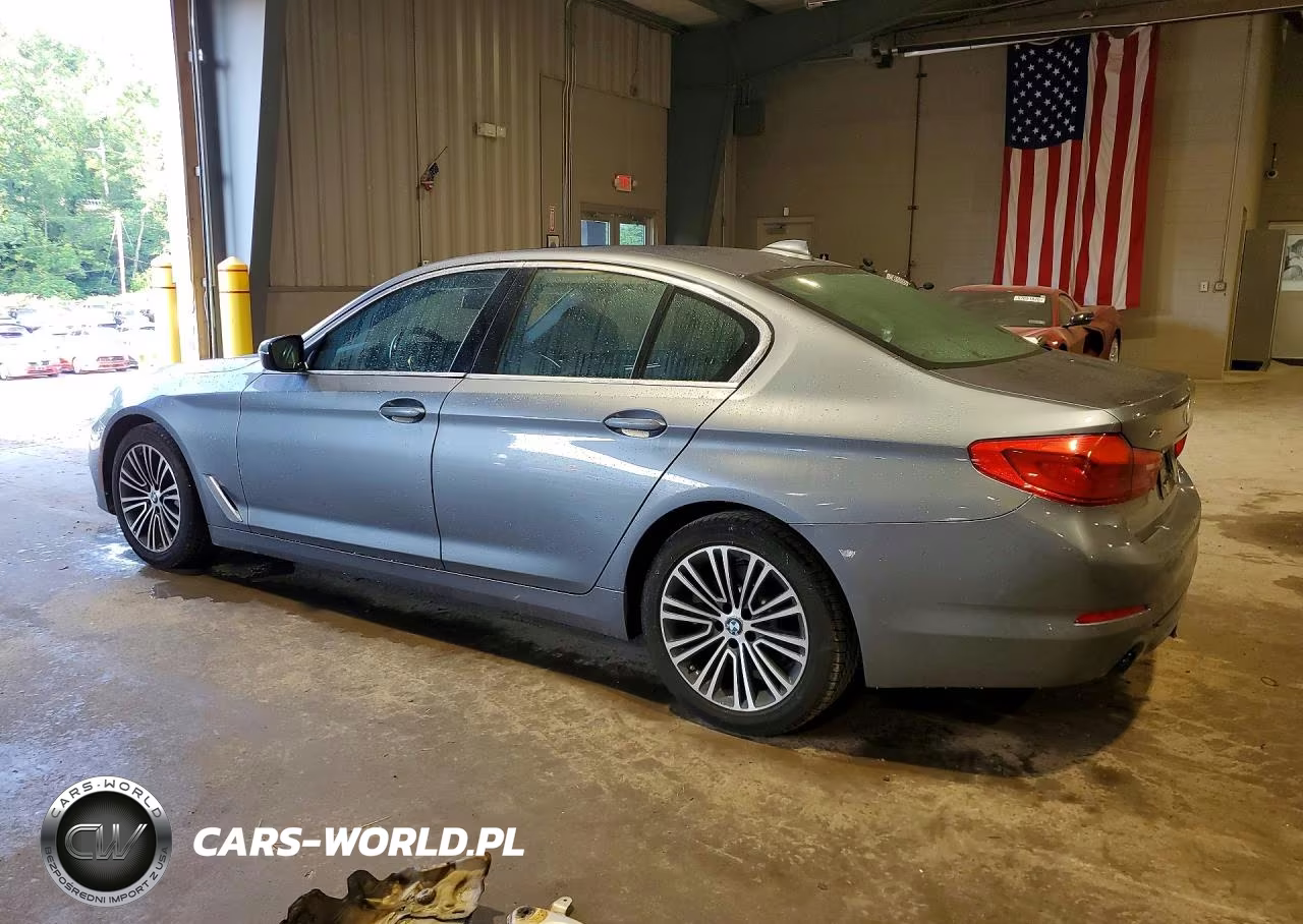 2019 BMW 530 Xi VIN:WBAJA7C55KWW12676 - 2