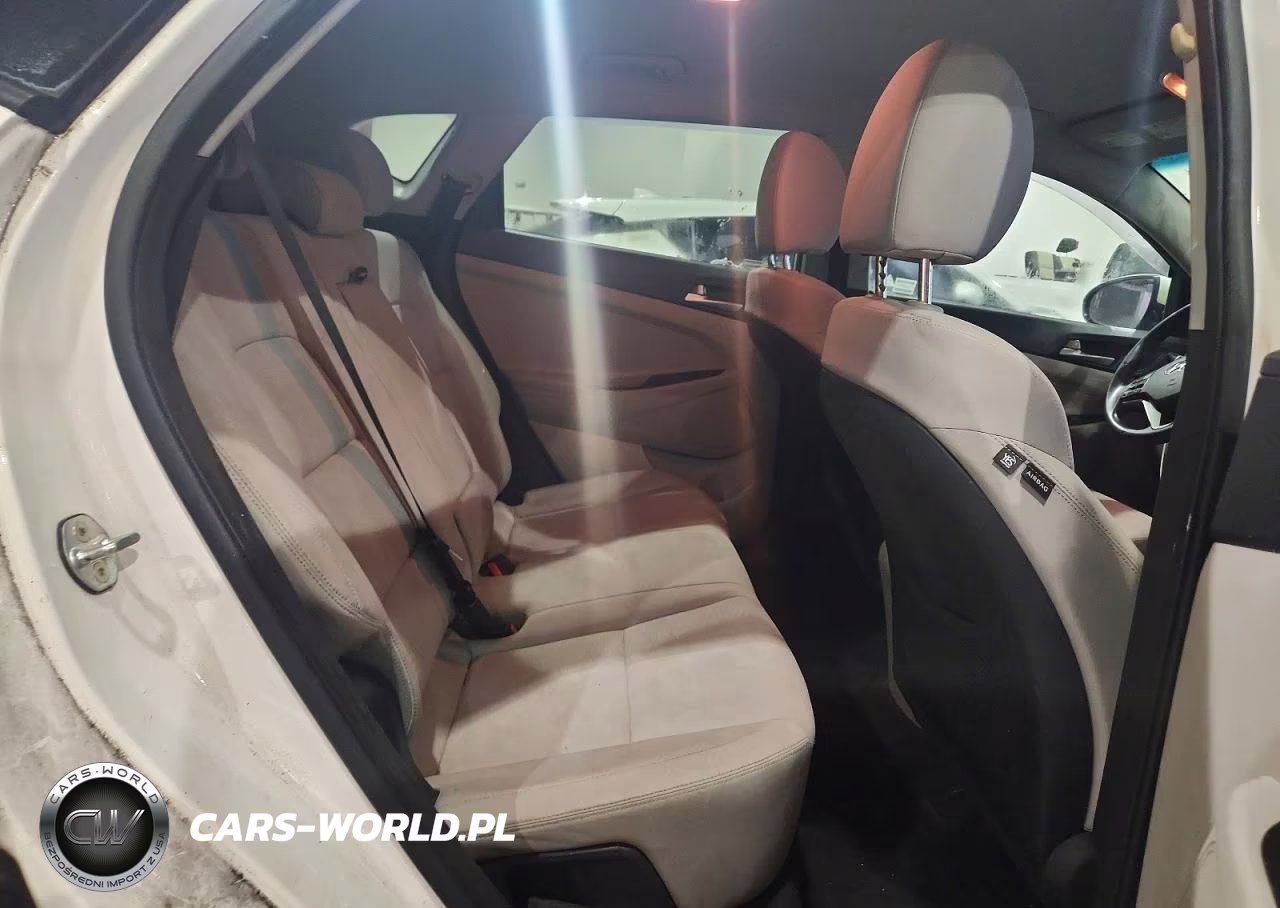 2020 Hyundai Tucson Value VIN:KM8J33A46LU101678 - 11