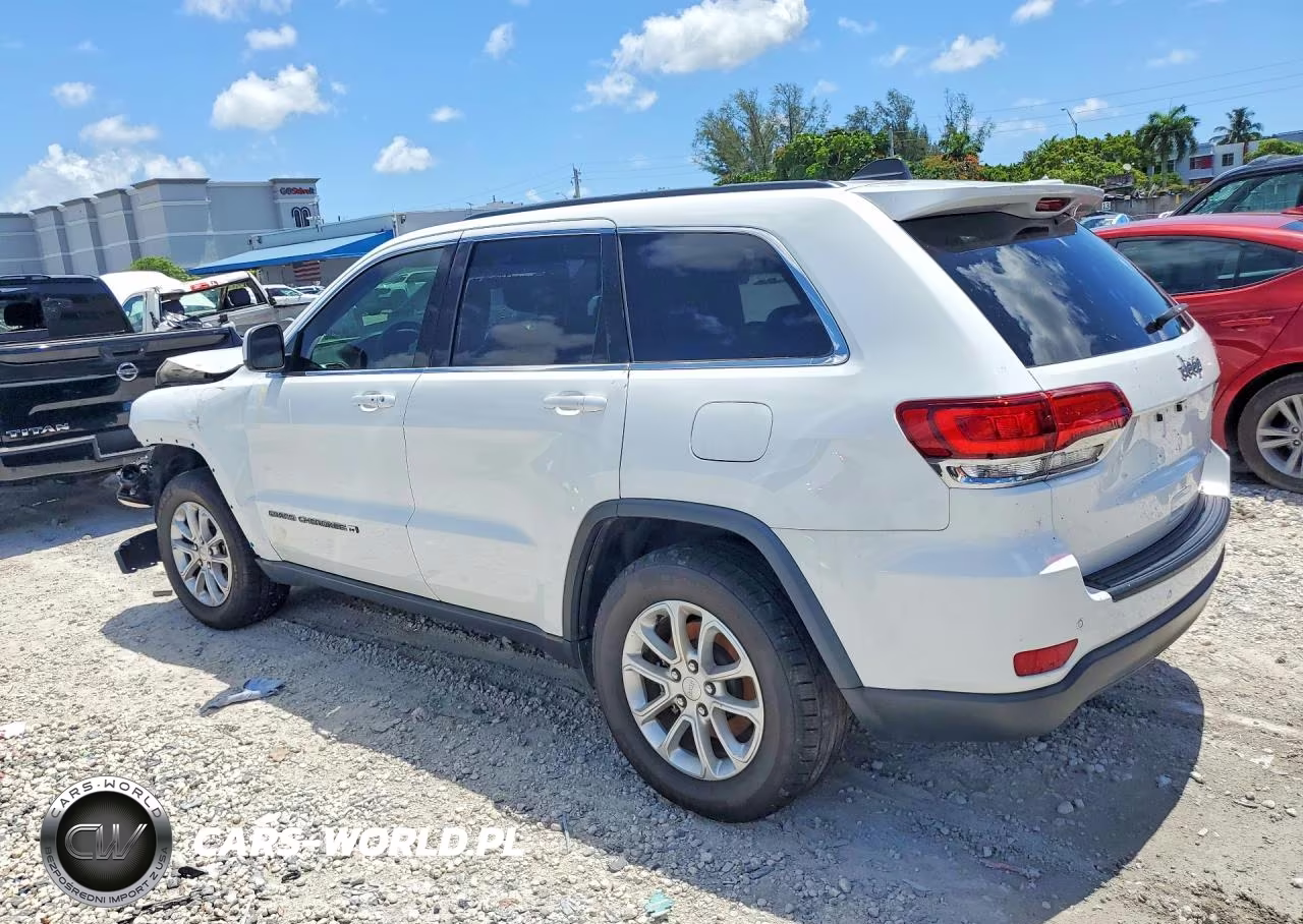 2022 Jeep Grand Cherokee Laredo E VIN:1C4RJEAG4NC155959 - 2