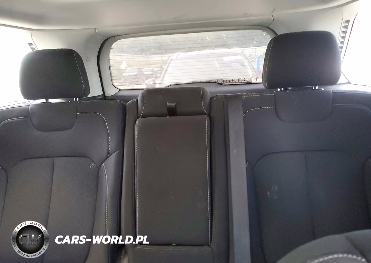 2023 Jeep Grand Cherokee Laredo VIN:1C4RJHAG8PC622448 - 10