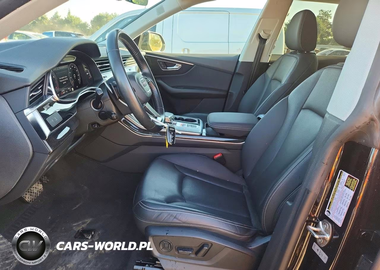 2020 Audi Q8 Premium Plus S-Line VIN:WA1EVAF19LD024429 - 7