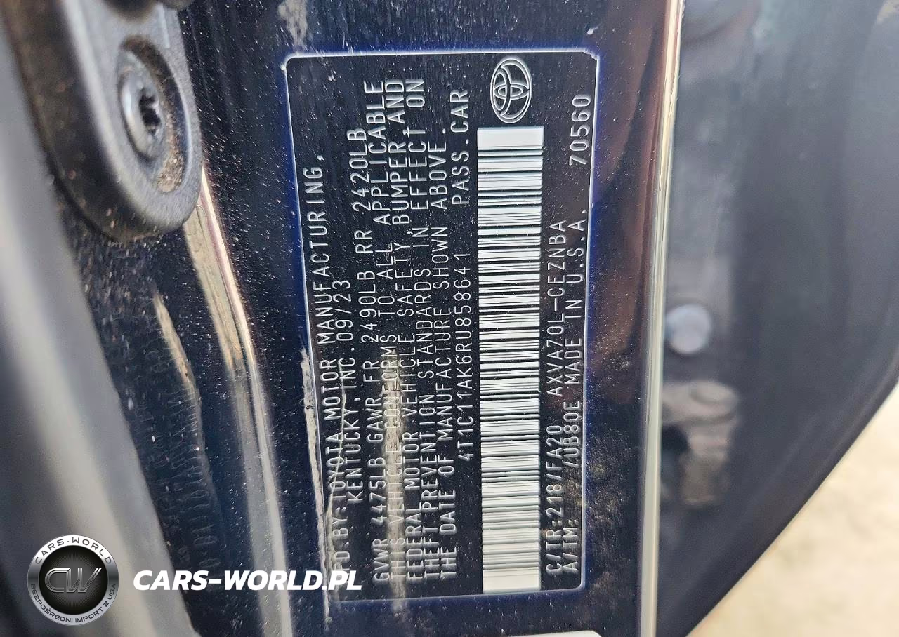 2024 Toyota Camry Le VIN:4T1C11AK6RU858641 - 13