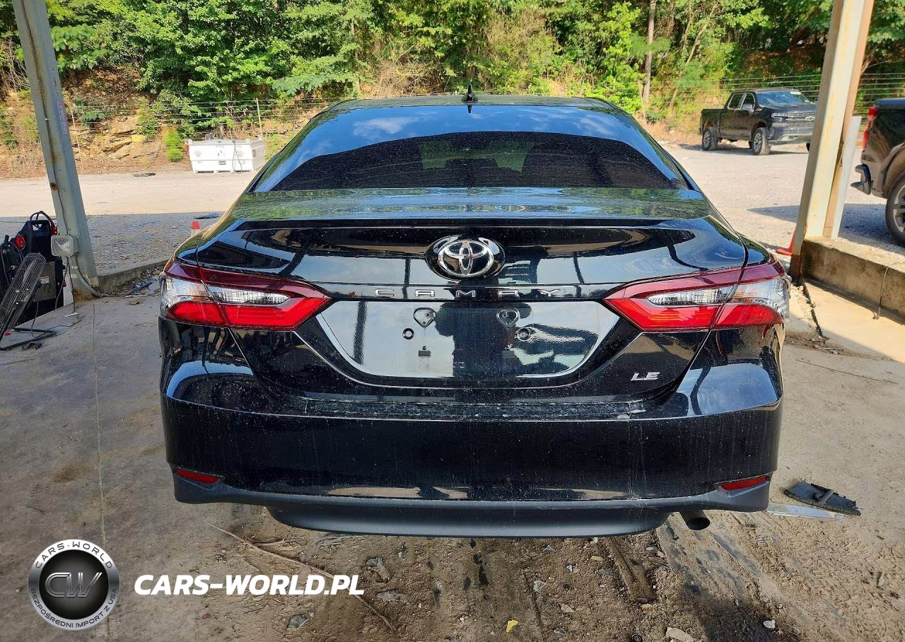 2024 Toyota Camry Le VIN:4T1C11AK6RU858641 - 6