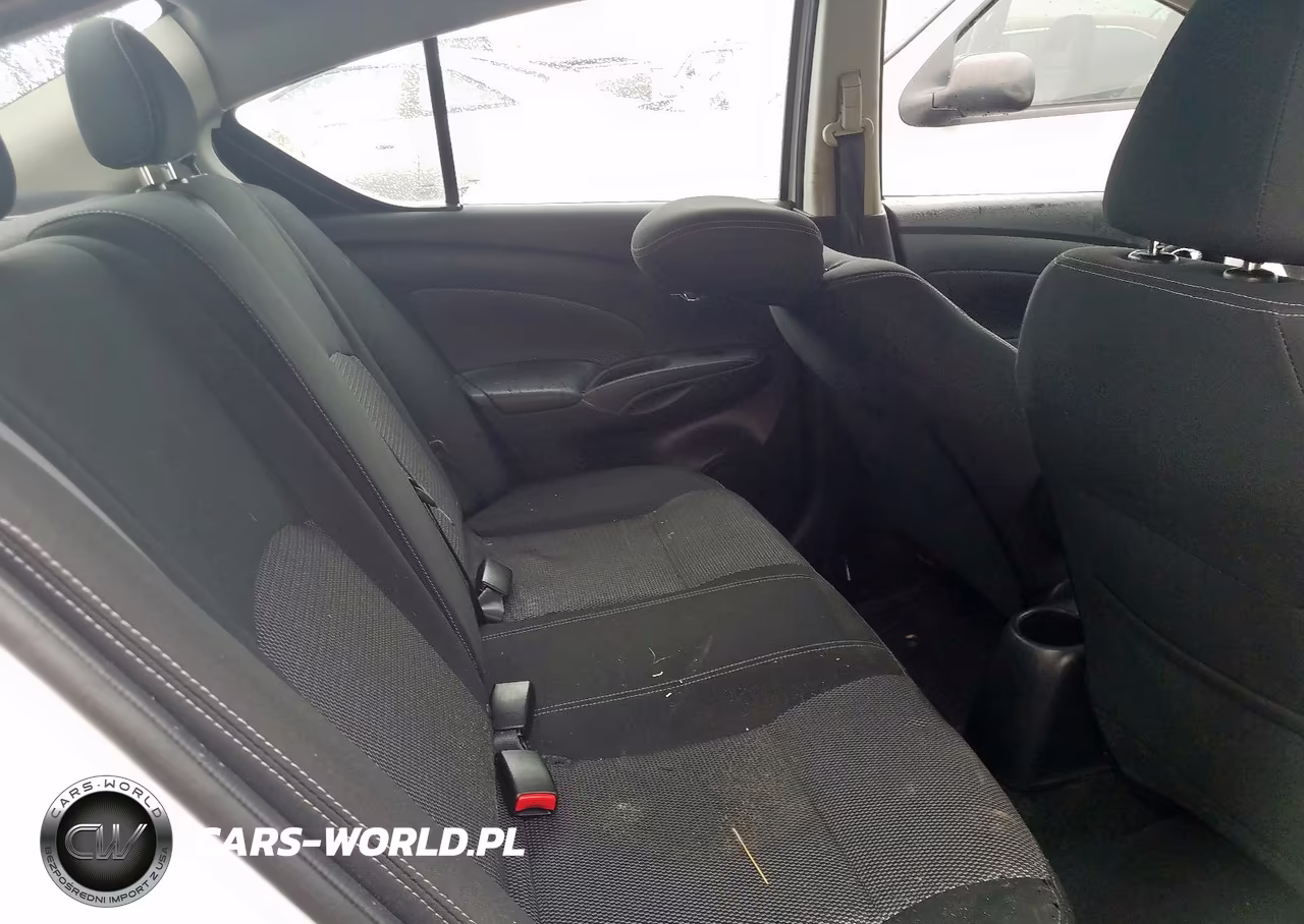 2018 Nissan Versa S VIN:3N1CN7AP9JL850090 - 6