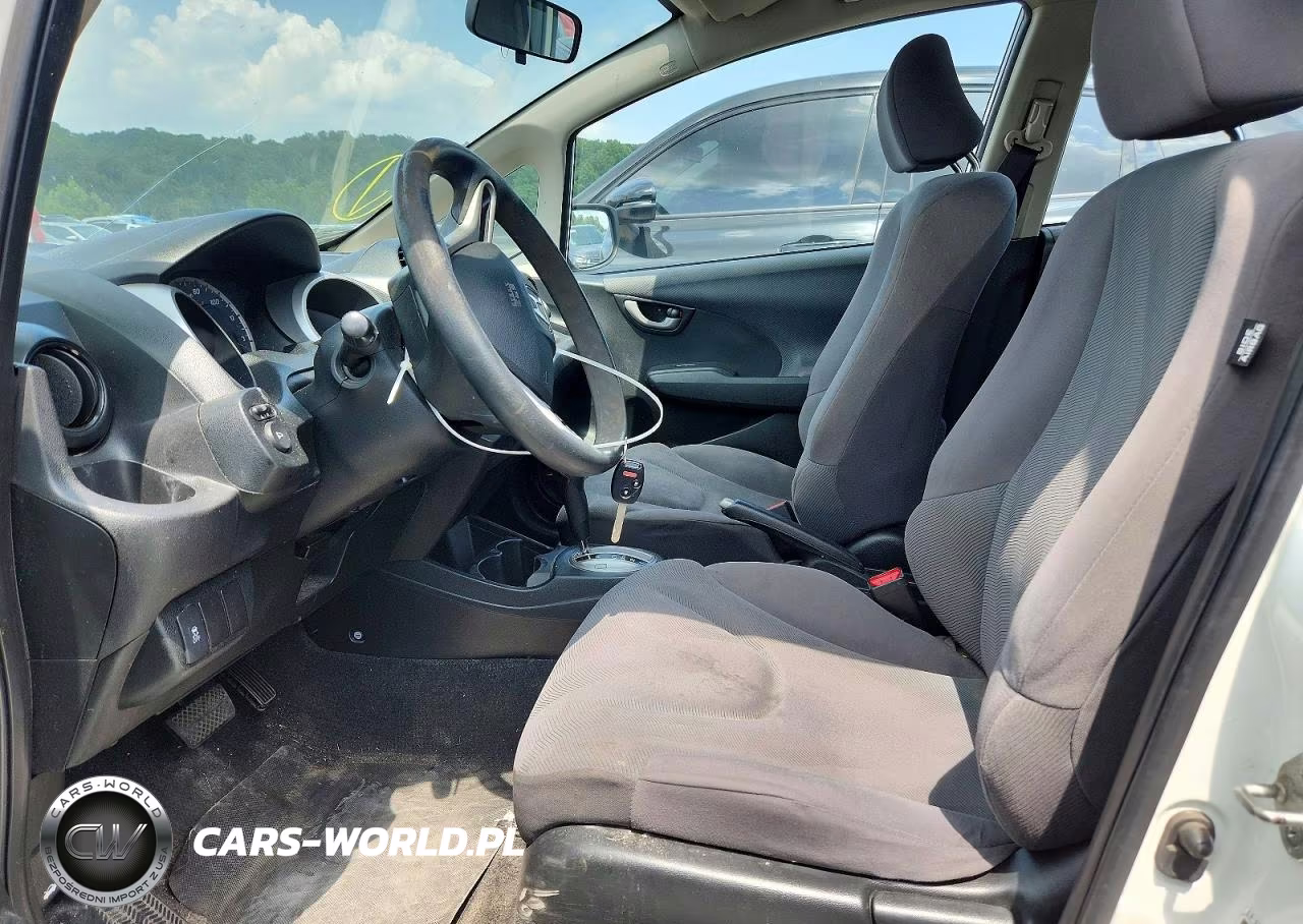 2013 Honda Fit VIN:JHMGE8H33DC036233 - 7