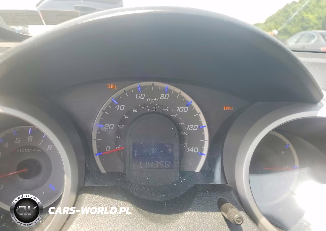 2013 Honda Fit VIN:JHMGE8H33DC036233 - 9