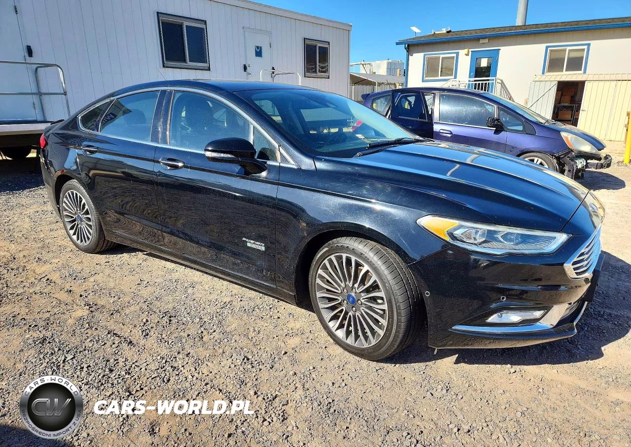 2017 Ford Fusion Titanium Phev VIN:3FA6P0SU6HR191642 - 4