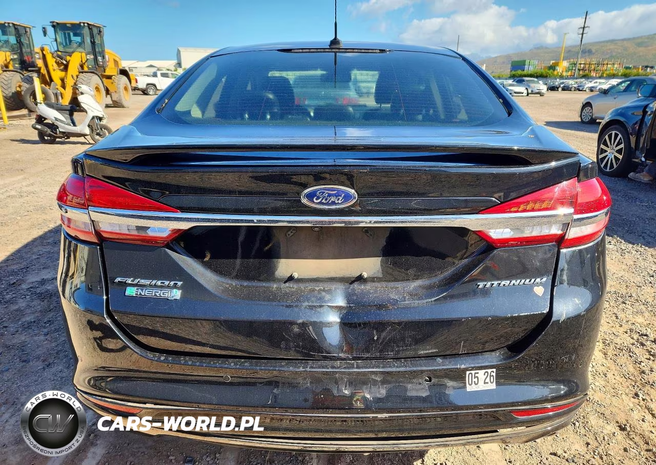 2017 Ford Fusion Titanium Phev VIN:3FA6P0SU6HR191642 - 6