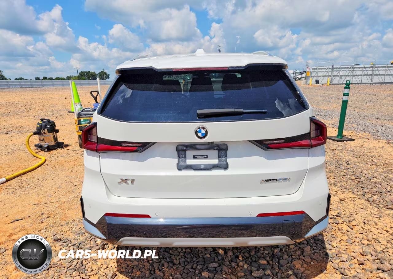 2023 BMW X1 xDrive28I VIN:WBX73EF08P5W06754 - 6